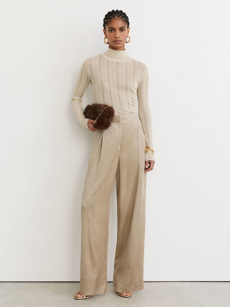 Reiss Champagne Neutral Gretel Velvet Corduroy Wide-Leg Trousers - Image 1 of 6 Reiss Champagne Neutral Gretel Velvet Corduroy Wide-Leg Trousers - Image 1 of 6