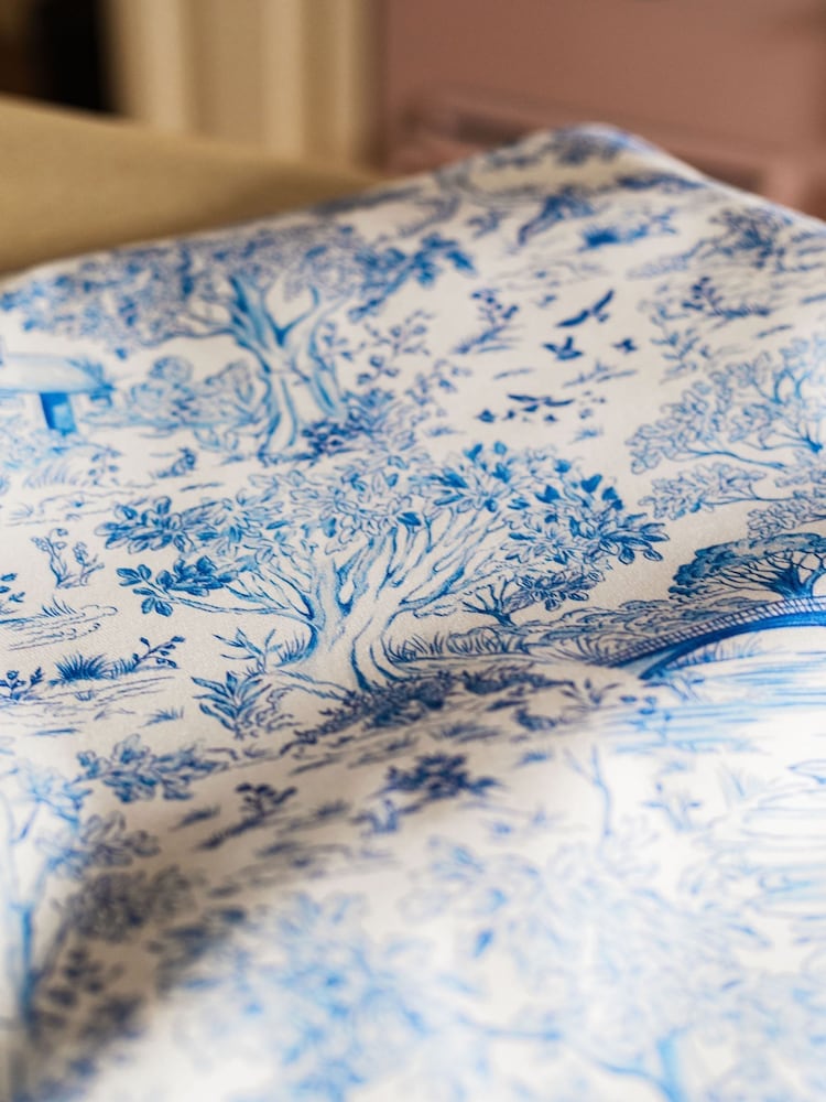Avalon Home Set of 2 Blue Toile du Jouy Napkins - Image 4 of 4