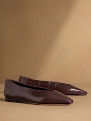 Russell & Bromley Salisbury Chisel Toe Ballet Flats - Bilde 5 av 11