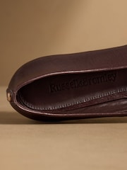 Russell & Bromley Salisbury Chisel Toe Ballet Flats - Bilde 9 av 11