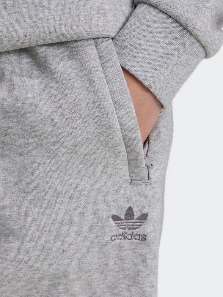 adidas Originals Grey Kids Joggers - Image 4 of 5