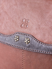 Castanho - Bolsa transversal Hartsop Lakeland Leather com aba - Imagem 5 de 7