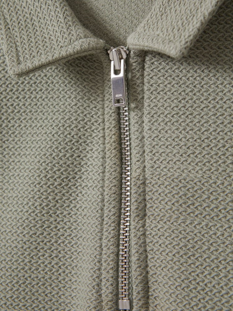 Reiss Pistachio Felix Teen Textured Cotton Half-Zip Polo Shirt - Image 4 of 4
