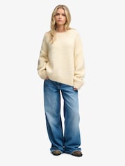 Cream - Superdry Slouchy Brushed Knitted Jumper - Bild 2 von 7