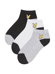 Lyle & Scott Black Contrast Heel And Toe Boys Desmond Ankle Socks 3 Pack - Image 1 of 4