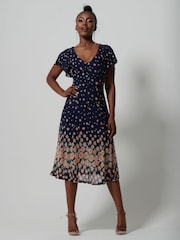 Blau - Jolie Moi Ausgestelltes Midikleid aus Mesh mit gespiegeltem Druck - Bild 1 von 6