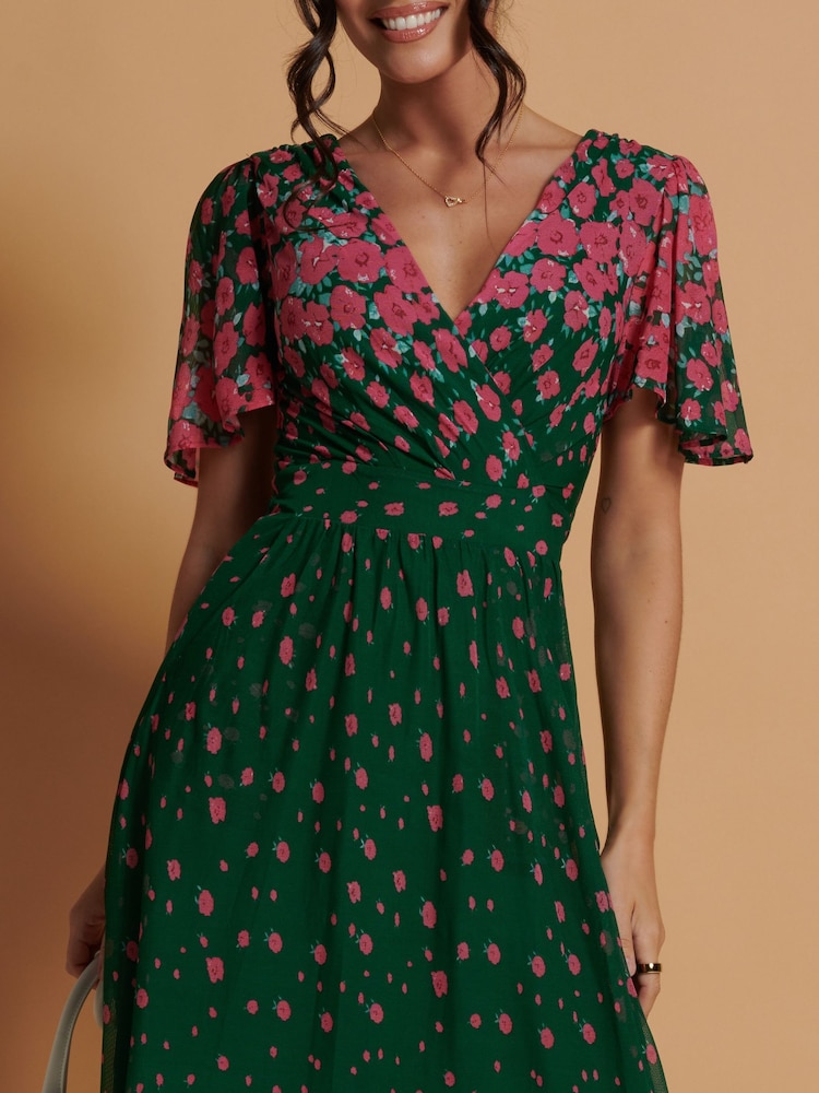 Jolie Moi Green Mirrored Mesh Angel Sleeve Maxi Dress - Image 6 of 6 Jolie Moi Green Mirrored Mesh Angel Sleeve Maxi Dress - Image 6 of 6