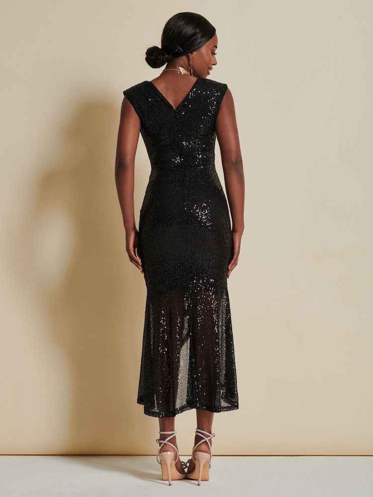 Schwarz - Jolie Moi Maxi-Wickelkleid mit Schwalbenschwanzsaum um Pailletten - Bild 2 von 6 Schwarz - Jolie Moi Maxi-Wickelkleid mit Schwalbenschwanzsaum um Pailletten - Bild 2 von 6