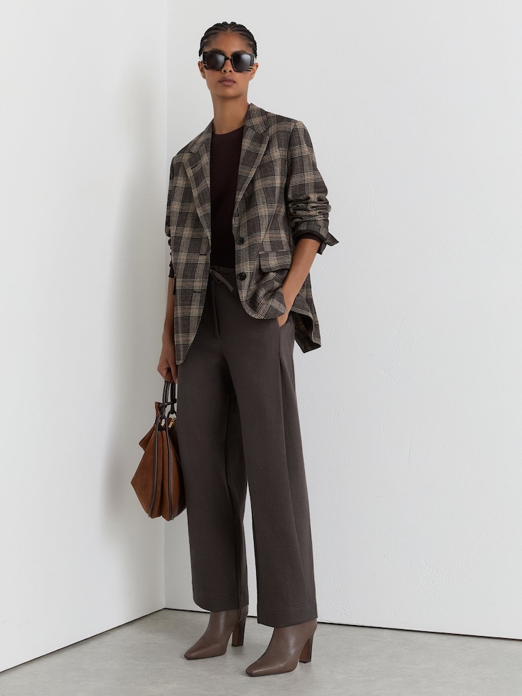 Reiss Grape Burgundy Leoni Petite Cotton-Blend Barrel-Leg Drawstring Trousers - Image 1 of 8 Reiss Grape Burgundy Leoni Petite Cotton-Blend Barrel-Leg Drawstring Trousers - Image 1 of 8