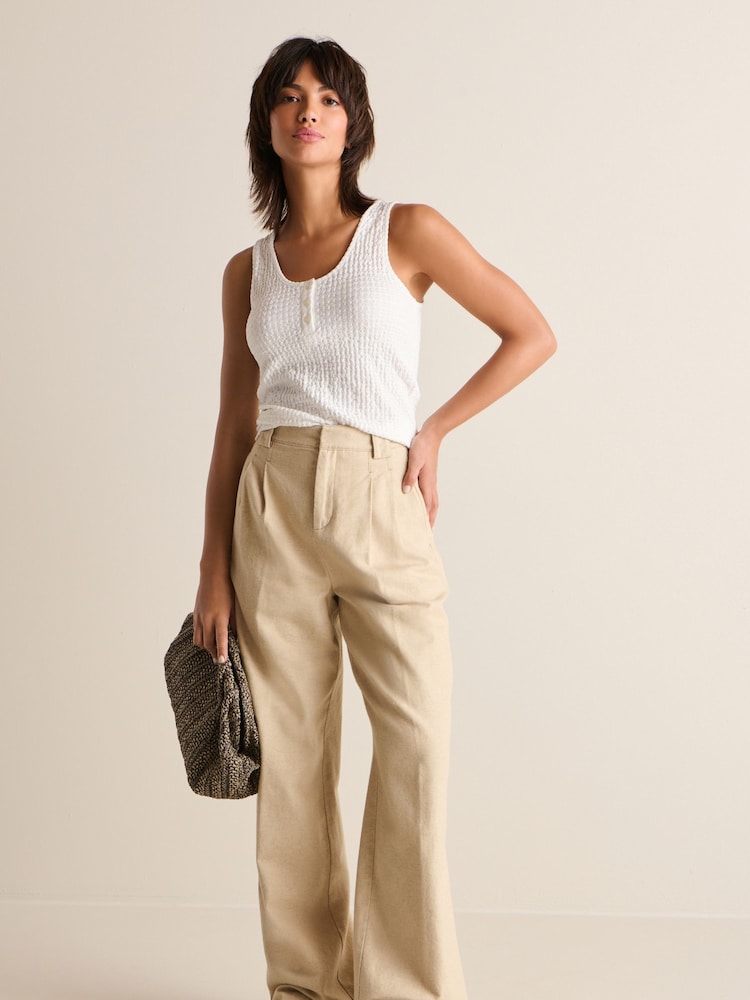 White Textured Scoop Neck Tank Top - Image 2 of 6
