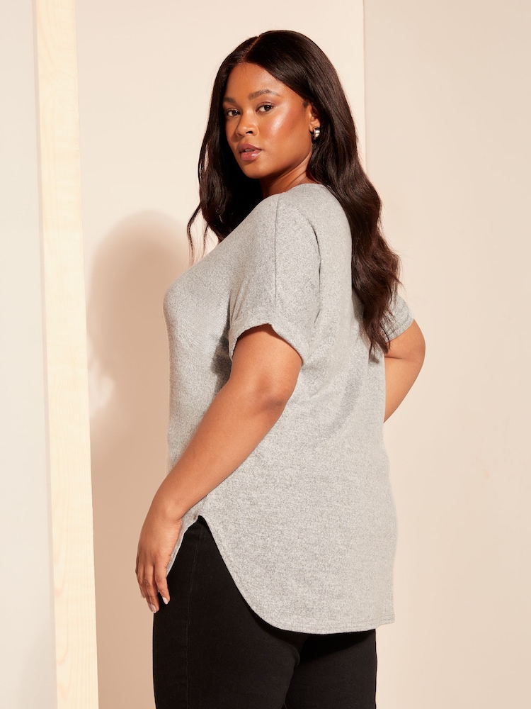 Friends Like These Grey Curve Short Sleeve V Neck Tunic Top - Image 4 of 4 Friends Like These Grey Curve Short Sleeve V Neck Tunic Top - Image 4 of 4