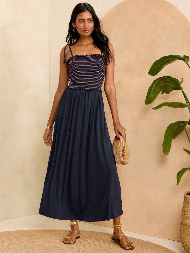 Love & Roses Navy Blue Rainbow Shirred Shirred Bandeau Split Maxi Jersey Dress - Image 4 of 4 Love & Roses Navy Blue Rainbow Shirred Shirred Bandeau Split Maxi Jersey Dress - Image 4 of 4