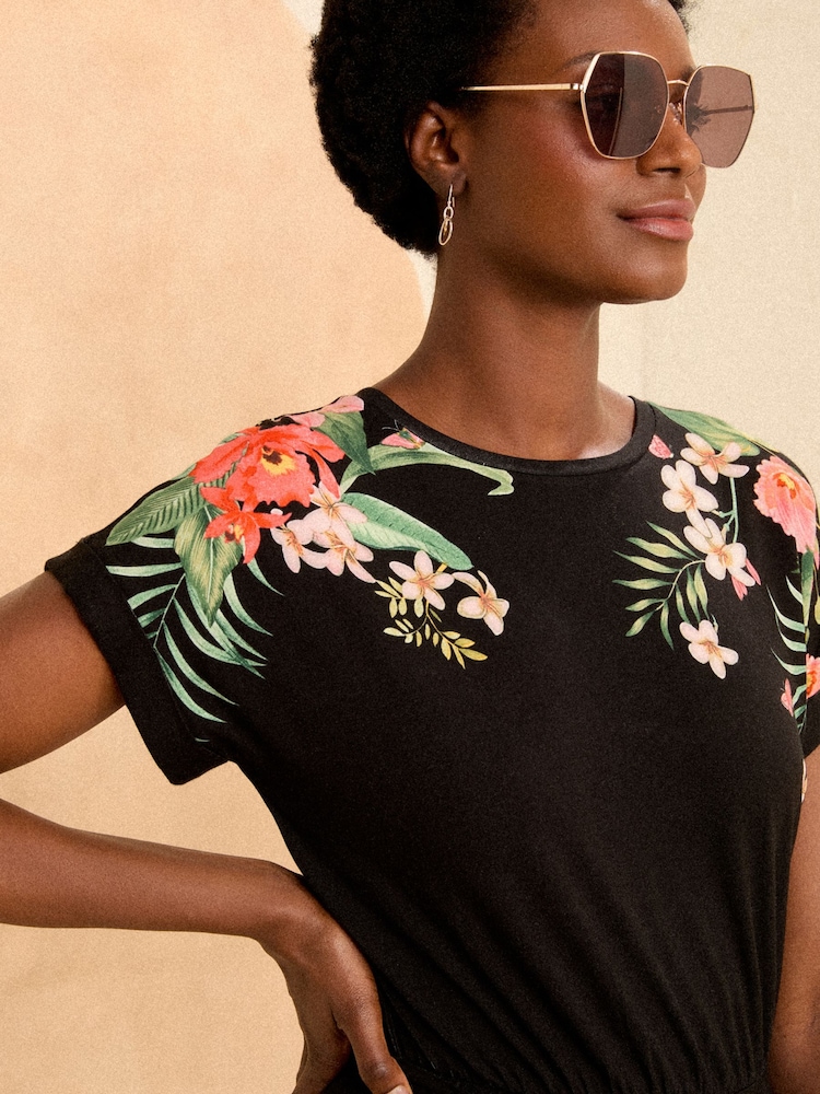 Love & Roses Black Floral Crew Neck Jersey T-Shirt Mini Dress - Image 2 of 4