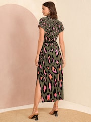 Animalprint, Khaki-Grün - Love & Roses Durchgeknöpftes Midikleid aus Jersey - Bild 3 von 4