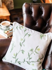 Avalon Home Snowdrop and Hellebore Cushion Cover - Slika 3 od 5