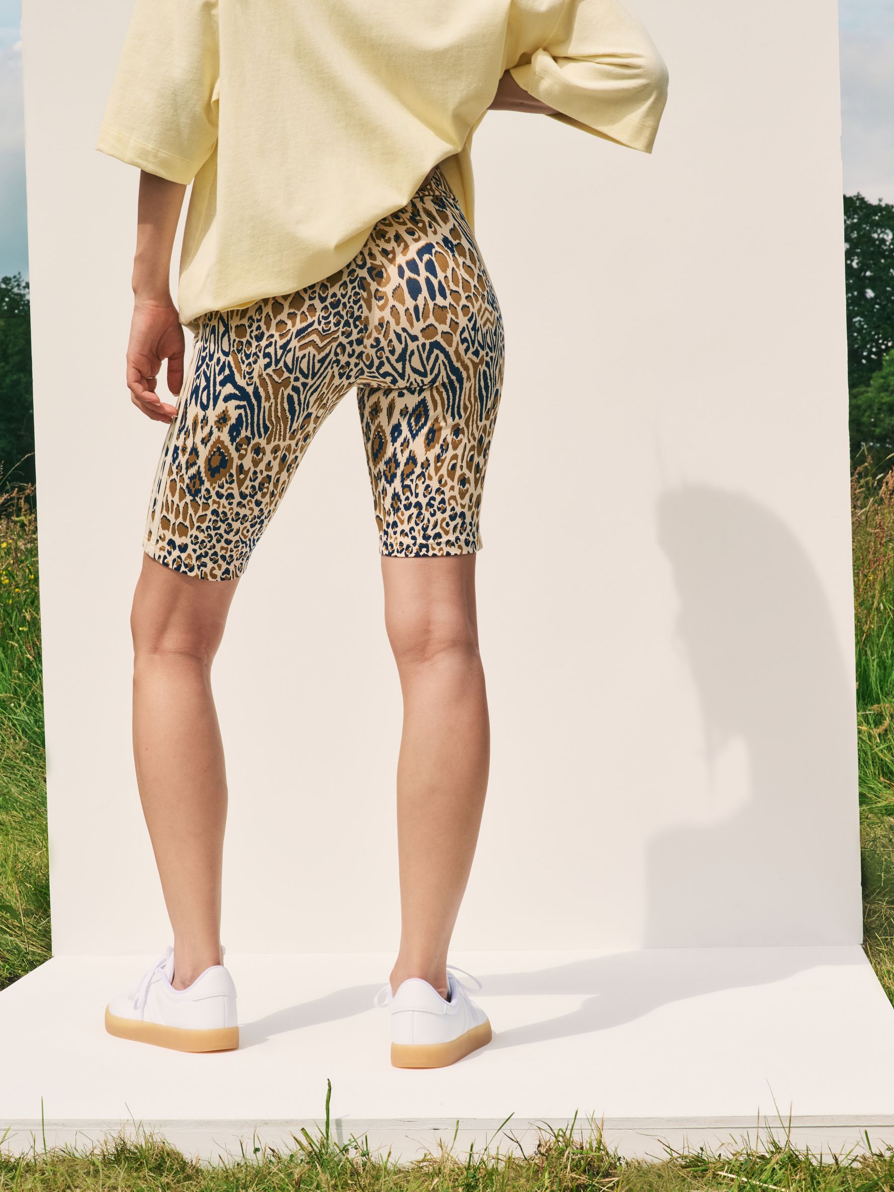 Adidas leisure shorts 2025