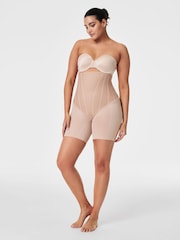 SPANXsupersculpt™ Total Contour High-Waisted Mid-Thigh Shorts - Image 5 of 5