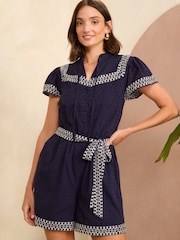 Love & Roses kratek rokav; s kratkimi rokavi V Neck Embroied Dobby Playsuit - Slika 1 iz 4