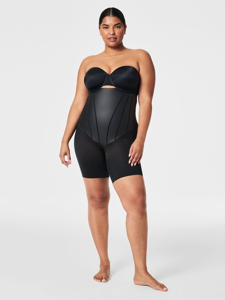 Preto - Shorts SPANXsupersculpt ™ Total Contour de cintura alta até o meio da coxa - Imagem 2 de 5