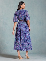 Love & Roses – bedrucktes Midikleid mit Puffärmeln in Metallic-Optik - Bild 3 von 4