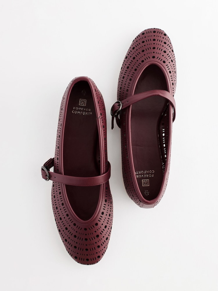 Burgundsko rdeča - Čevlji Mary Jane iz laserskega kroja Forever Comfort® - Slika 5 iz 5 Burgundsko rdeča - Čevlji Mary Jane iz laserskega kroja Forever Comfort® - Slika 5 iz 5