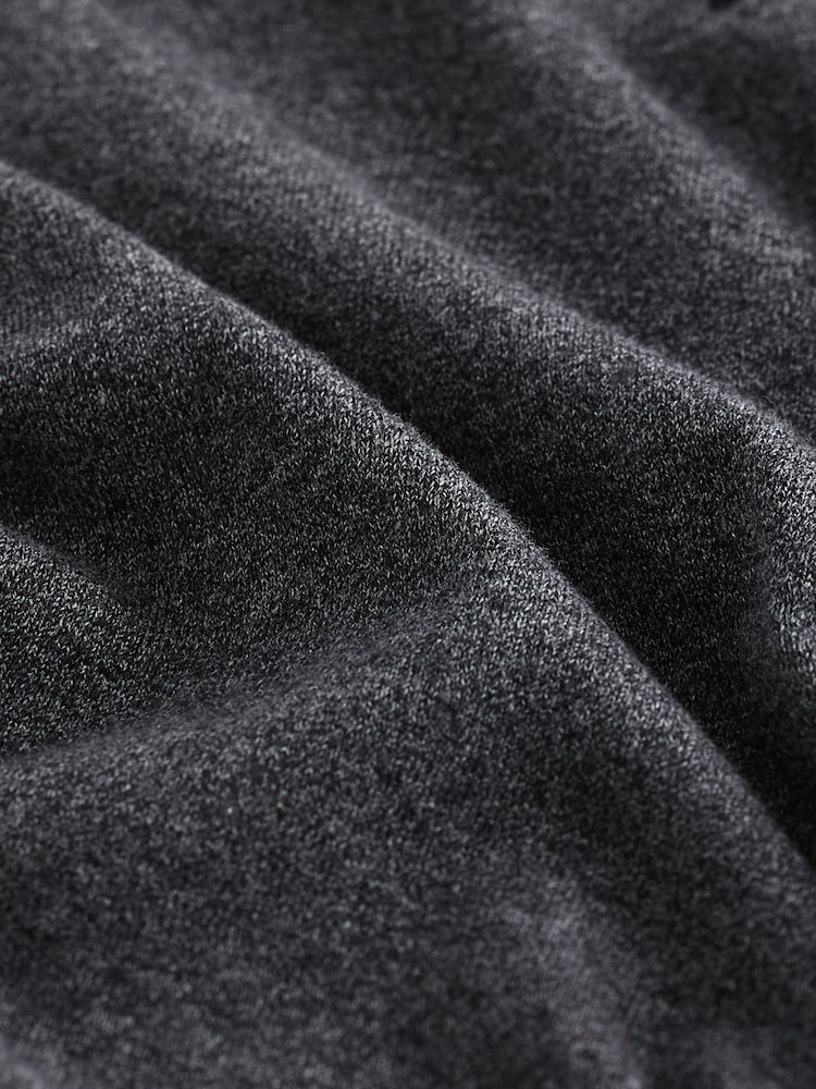 Gris de charbon de bois - Coupe classique Cotton Rich Col rond Pull - Image 4 of 7