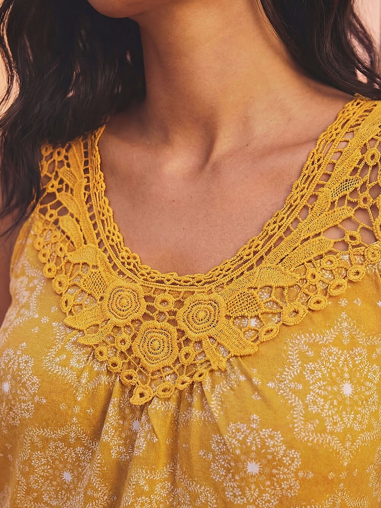 Roman Orange Printed Crochet Trim Vest Top - Image 4 of 4 Roman Orange Printed Crochet Trim Vest Top - Image 4 of 4