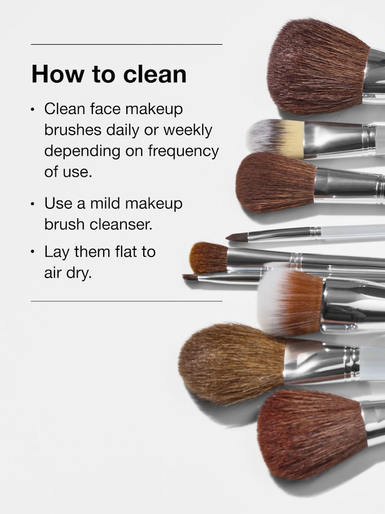 Clinique Powder Foundation Brush - Image 4 of 4