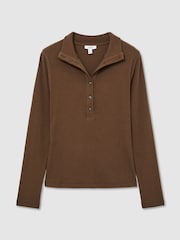 Schokoladenbraun - Reiss – Ida – Baumwoll-Stretch-Oberteil mit Trichterkragen - Bild 2 von 7