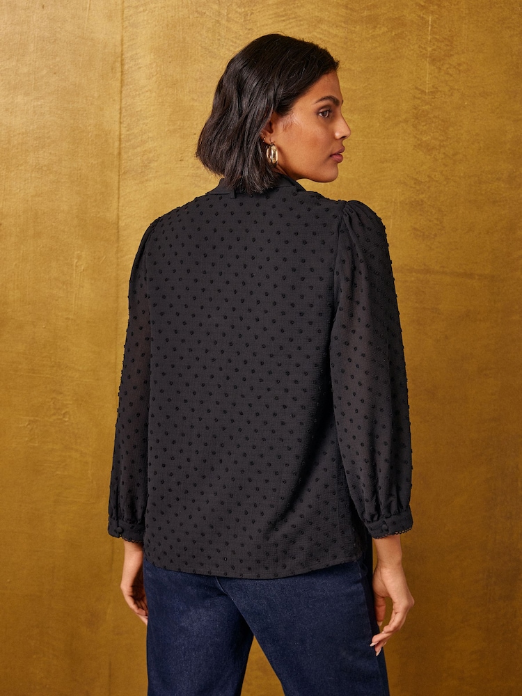 Love & Roses Black Dobby Chiffon Scarf Neck 3/4 Sleeve Blouse - Image 6 of 6 Love & Roses Black Dobby Chiffon Scarf Neck 3/4 Sleeve Blouse - Image 6 of 6