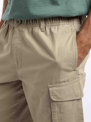 Weird Fish Cream Summersville 3/4 Length Ripstop Cargo Shorts - Image 5 of 5