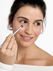Clinique Concealer Brush - Image 3 of 4