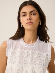 白色 - Mint Velvet Cotton Blend Lace Applique Top - 圖片 3/6