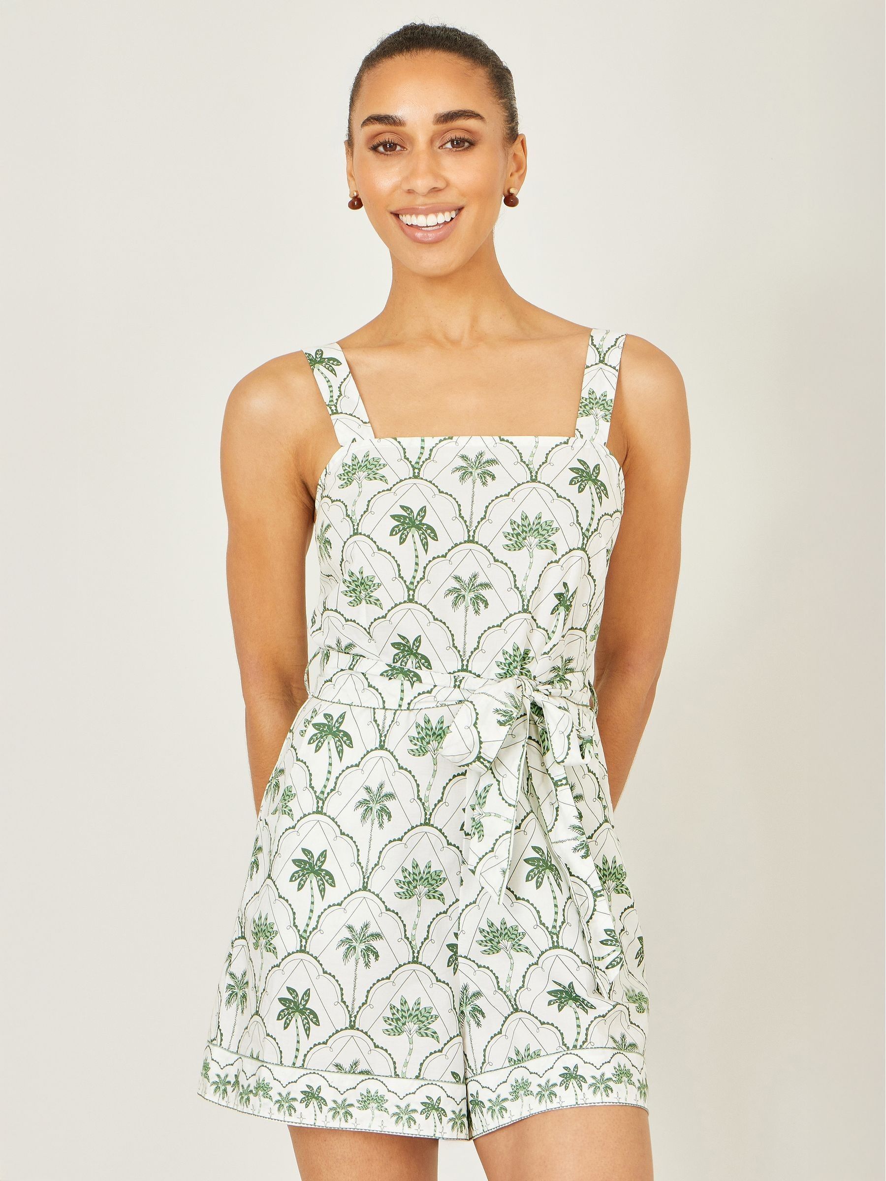 Yumi Women's Off White White Palm Print Cotton Playsuit In Size 18 - Image 1