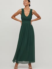 Vila Green Sleeveless V Neck Tulle Maxi Dress - Image 4 of 5