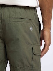 Weird Fish Green Summersville 3/4 Length Ripstop Cargo Shorts - Image 4 of 7