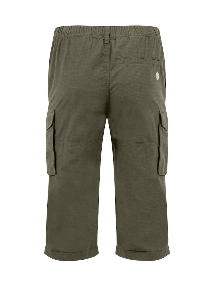 Weird Fish Green Summersville 3/4 Length Ripstop Cargo Shorts - Image 7 of 7 Weird Fish Green Summersville 3/4 Length Ripstop Cargo Shorts - Image 7 of 7