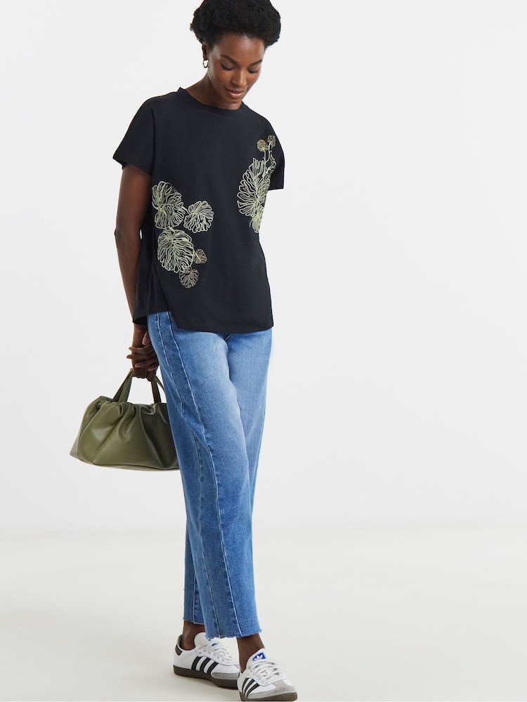 JD Williams Black Palm Leaf T-Shirt - Image 1 of 4 JD Williams Black Palm Leaf T-Shirt - Image 1 of 4