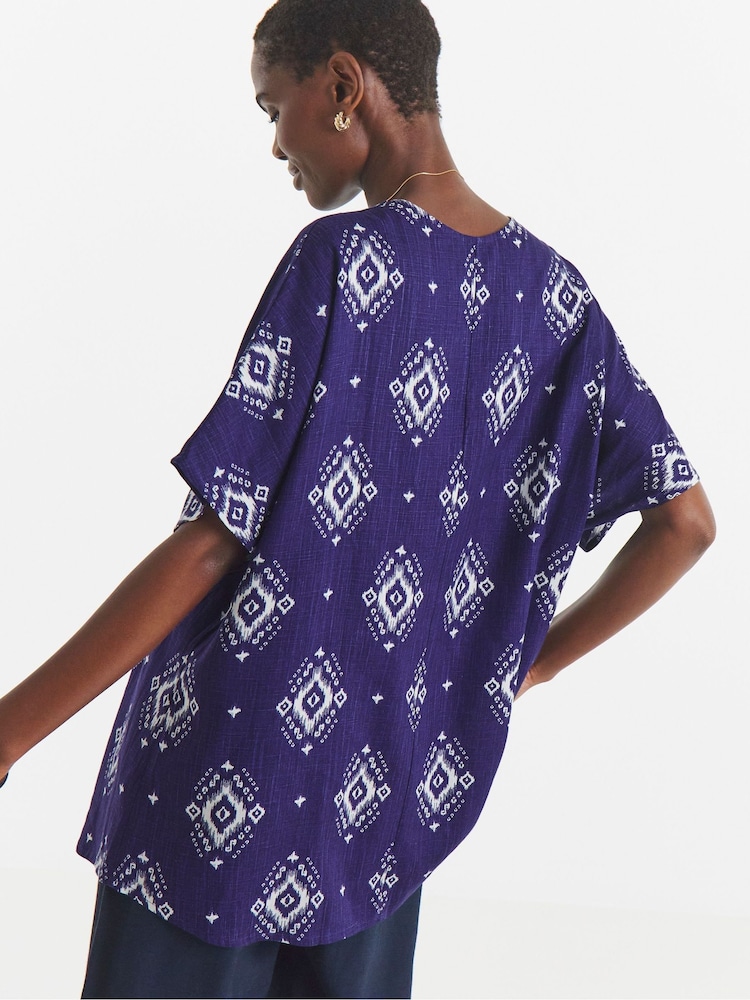 JD Williams Blue Printed Linen Mix Metal Trim Tunic Top - Image 2 of 4 JD Williams Blue Printed Linen Mix Metal Trim Tunic Top - Image 2 of 4