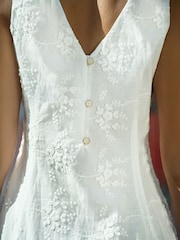 Yumi Cream Cotton Applique Flower Swing Shift Dress - Image 3 of 5