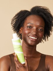 BOUCLÈME Curl Cleanser 300ml - Image 4 of 4