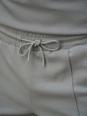CAPO Green Textured Shorts - Image 3 of 4