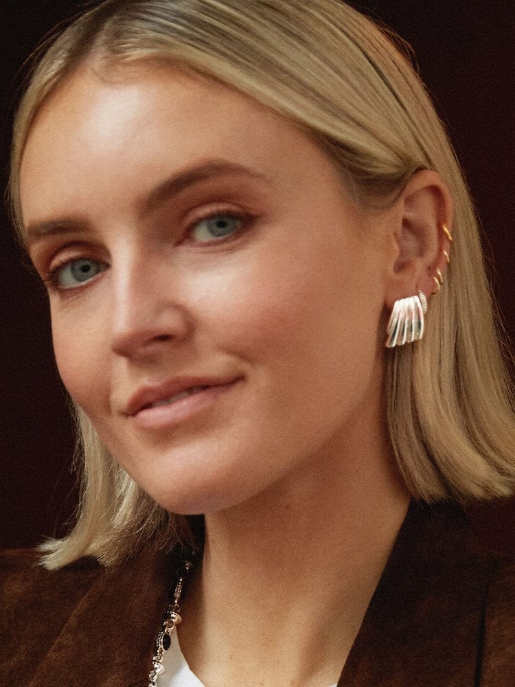 Daisy London Mini Wave Stud Earrings - Image 2 of 4