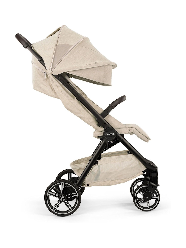 Nuna Mica BMW Trvl LX Pushchair - Image 2 of 6 Nuna Mica BMW Trvl LX Pushchair - Image 2 of 6