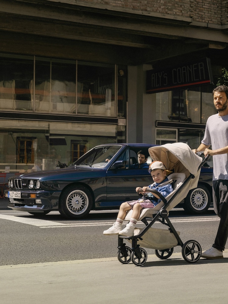 Nuna Mica BMW Trvl LX Pushchair - Image 6 of 6 Nuna Mica BMW Trvl LX Pushchair - Image 6 of 6