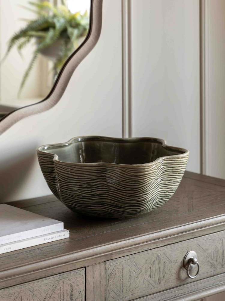Gallery Home Green Garden Scalloped Bowl - Image 1 of 4 Gallery Home Green Garden Scalloped Bowl - Image 1 of 4