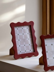 Gallery Home Red Scallop Photo Frame - Image 1 of 5