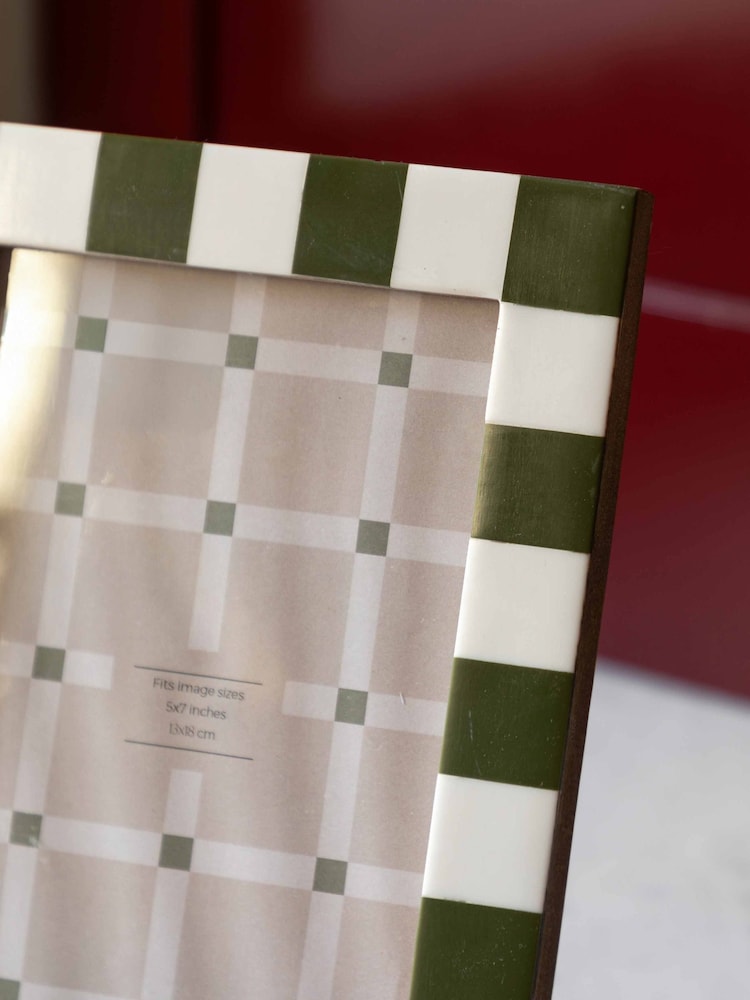 Gallery Home Green Checkered Photo Frame - Image 2 of 6 Gallery Home Green Checkered Photo Frame - Image 2 of 6