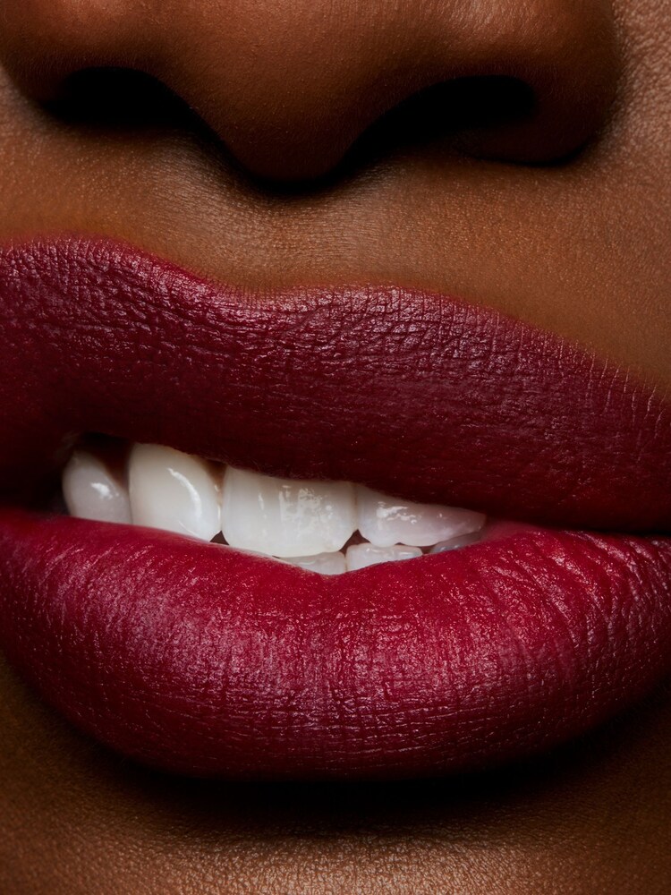 MAC Powder Kiss Liquid Lipcolour - Image 5 of 5