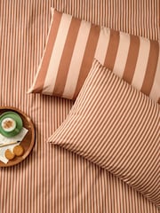 Furn The Ultimate Stripe Reversible Pillowcase Pair - Bild 1 von 2